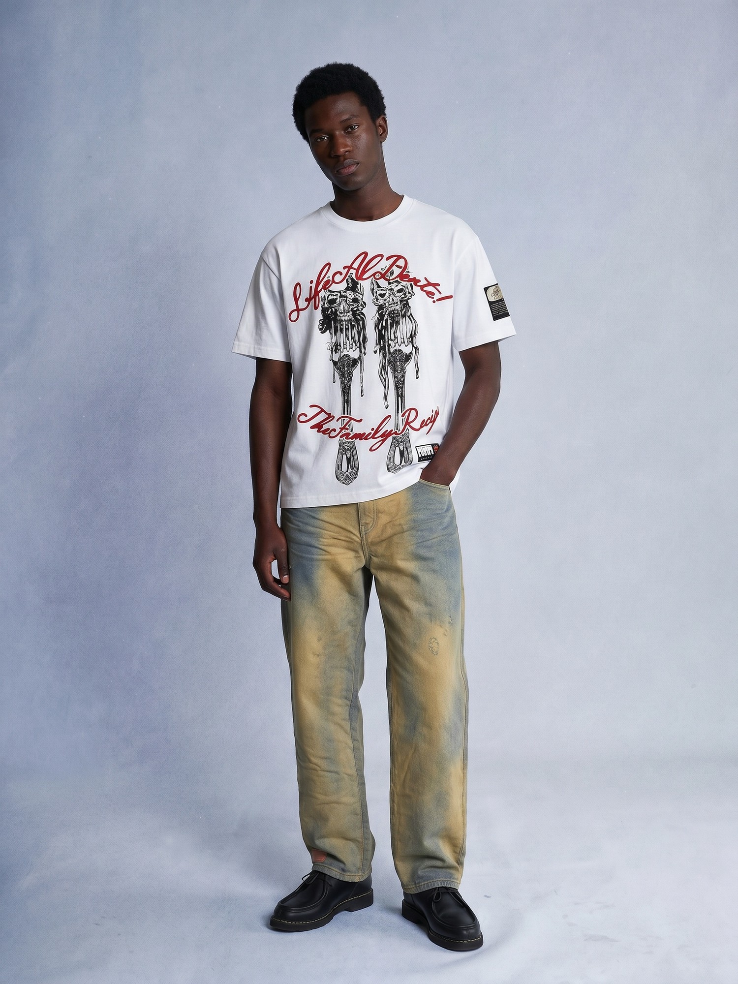 Streetwear, graphic tee, carpenter jeans